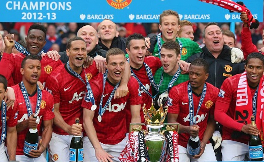 边路任意球 边路任意球